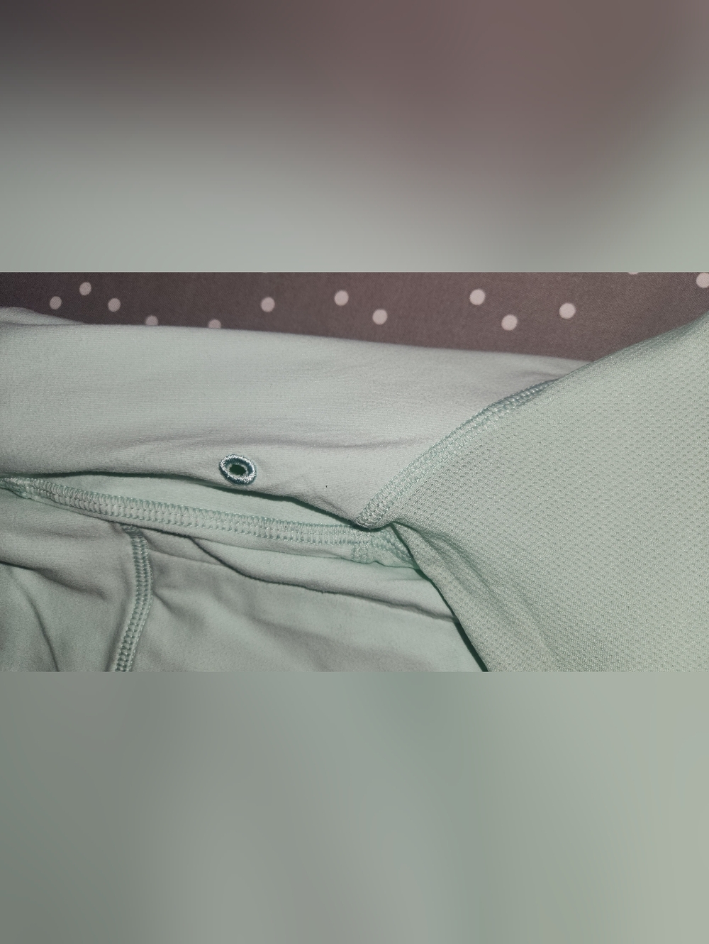 Lululemon Run Reflect Pullover in a light mint green color size 10 - Picture 6 of 6